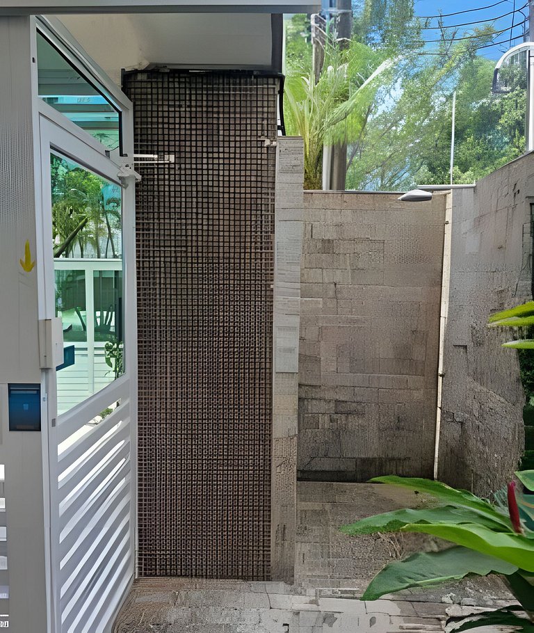 Cantinho Tranquilo na Enseada - Estacionamento