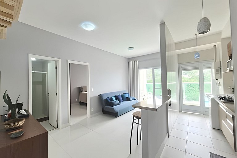 Charmoso com varanda / Ar condicionado / 1 Vaga