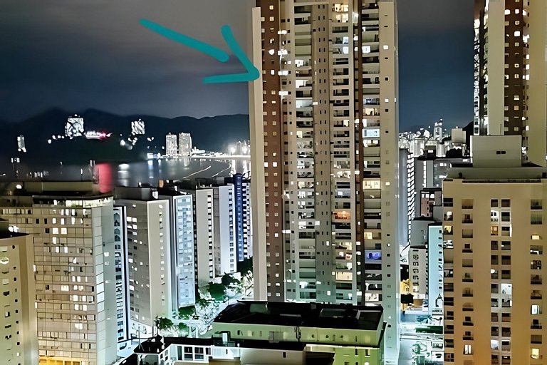 Charmoso com varanda / Ar condicionado / 1 Vaga