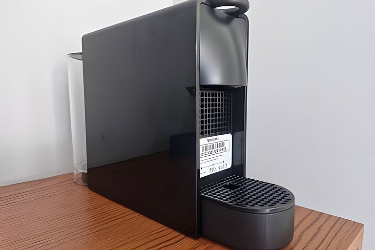 Charmoso com varanda / Ar condicionado / 1 Vaga