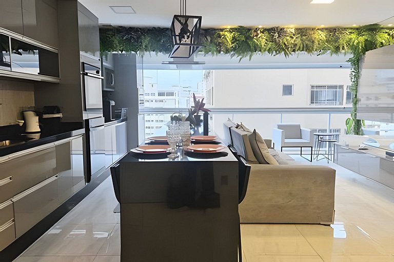 Conforto na Praia Gonzaga /Estacionamento /Piscina