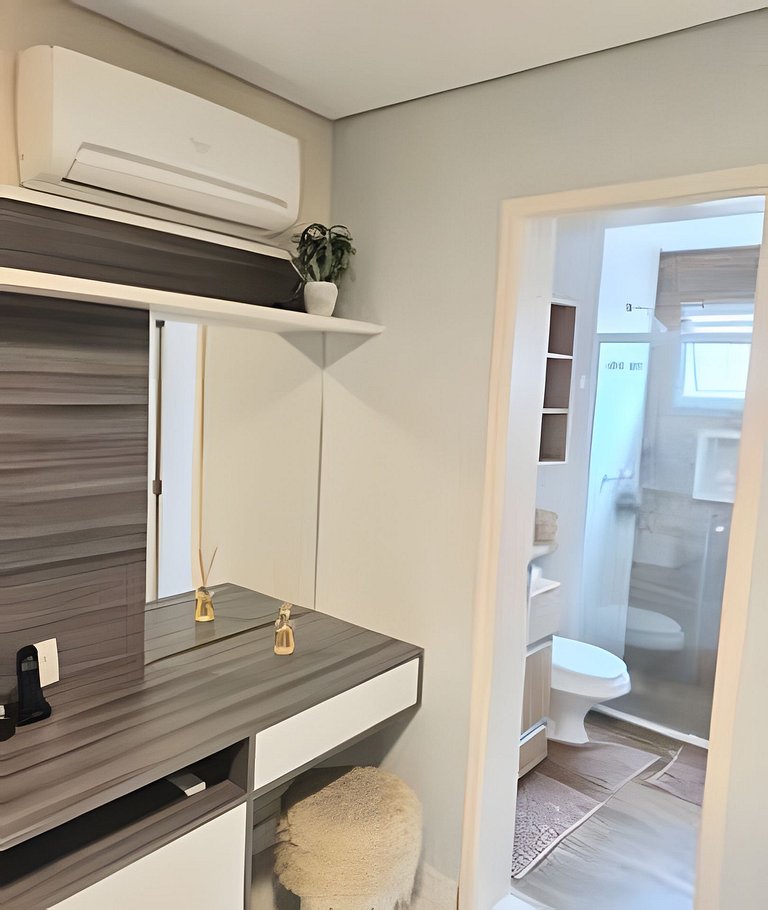 Conforto na Praia Gonzaga /Estacionamento /Piscina