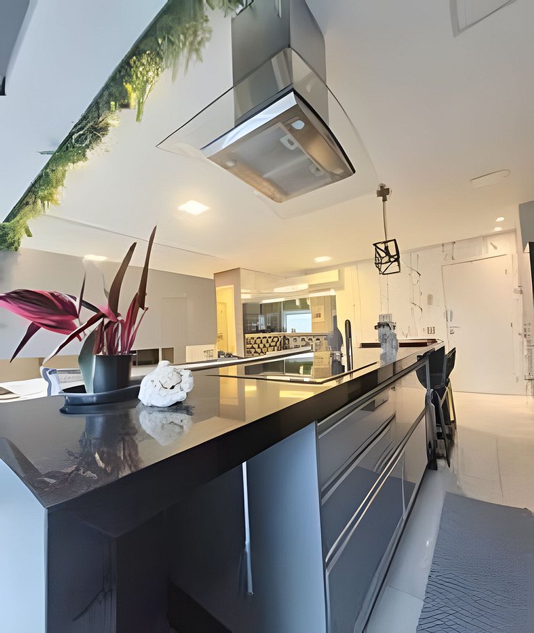 Conforto na Praia Gonzaga /Estacionamento /Piscina