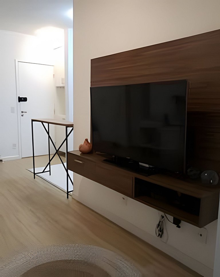 A 100 metros da praia com vista linda!