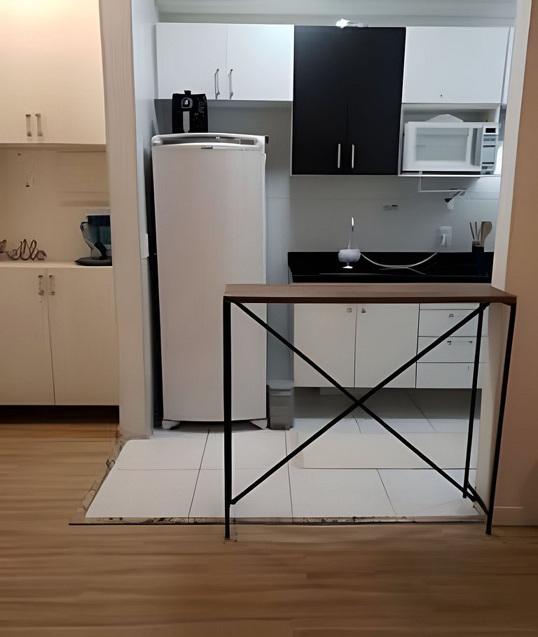 A 100 metros da praia com vista linda!