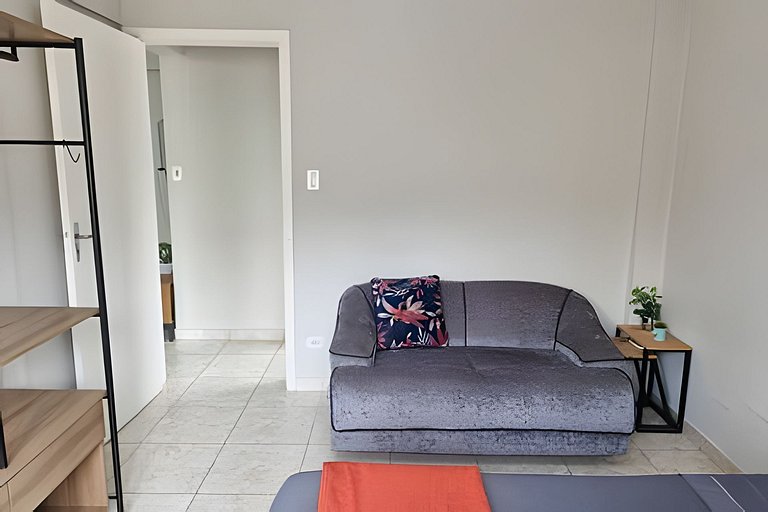 Pé na Areia - Avenida da praia, c/ estacionamento