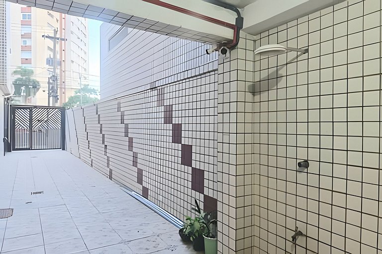 Pé na Areia - Avenida da praia, c/ estacionamento