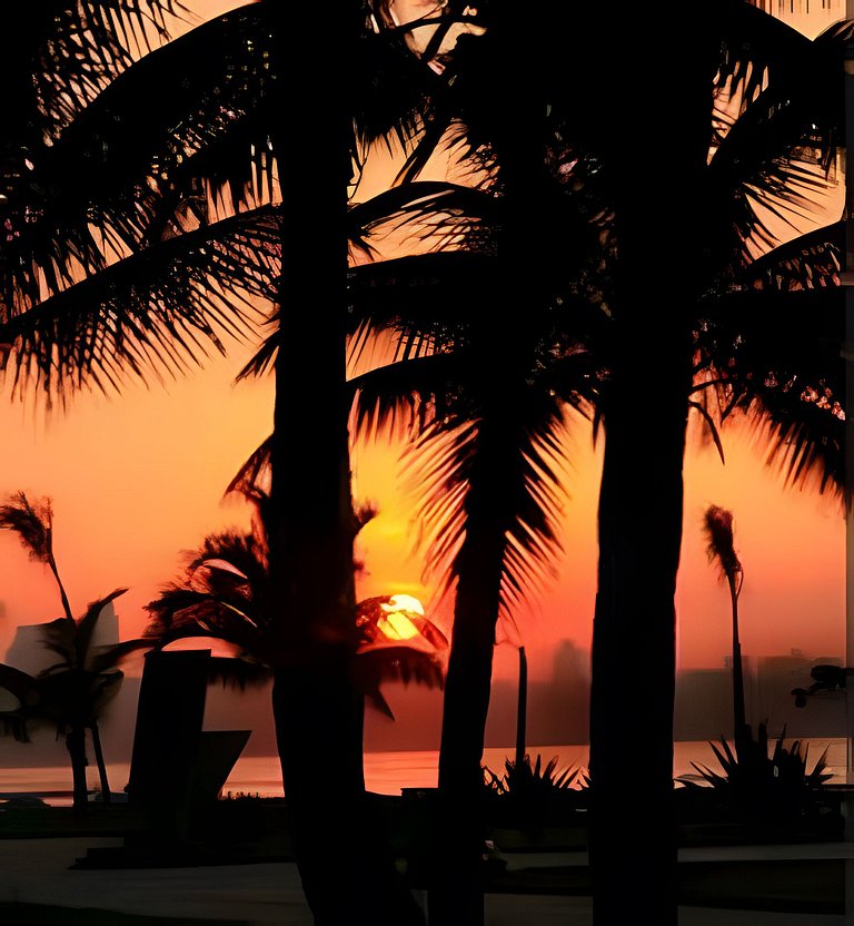 Pé na Areia - Avenida da praia, c/ estacionamento