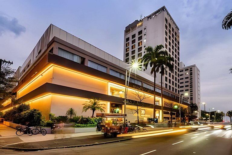 Lindo e Moderno na praia do Gonzaga c/ar