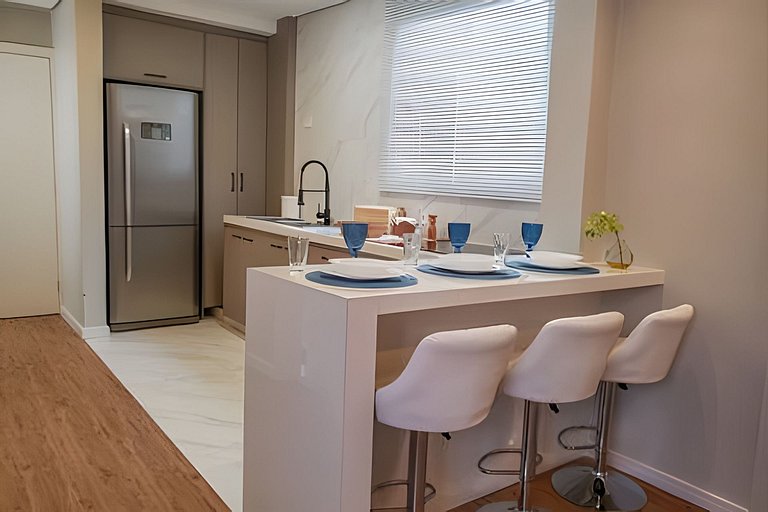 Lindo e Moderno na praia do Gonzaga c/ar