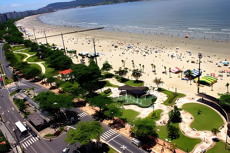 Lindo e Moderno na praia do Gonzaga c/ar