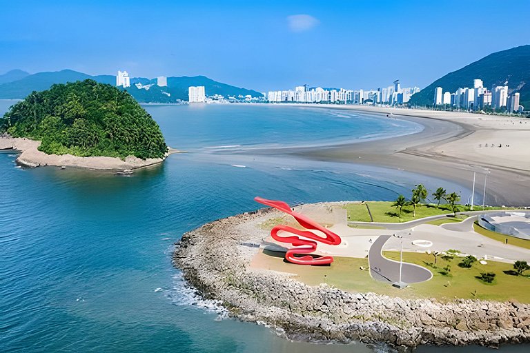 Lindo e Moderno na praia do Gonzaga c/ar