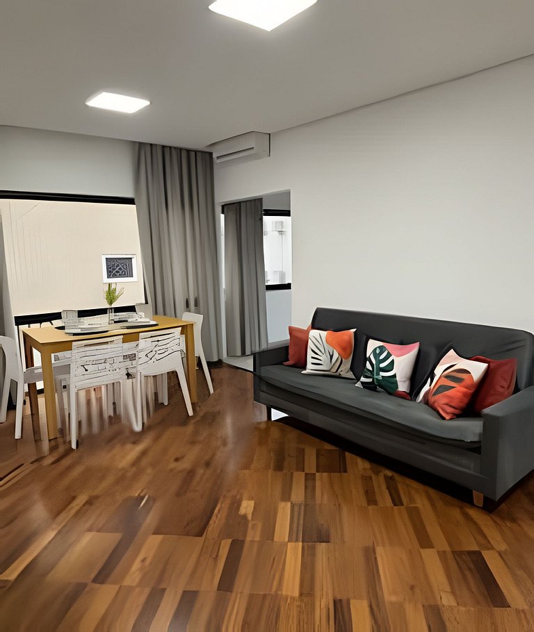 Perto da Praia com ar e estacionamento