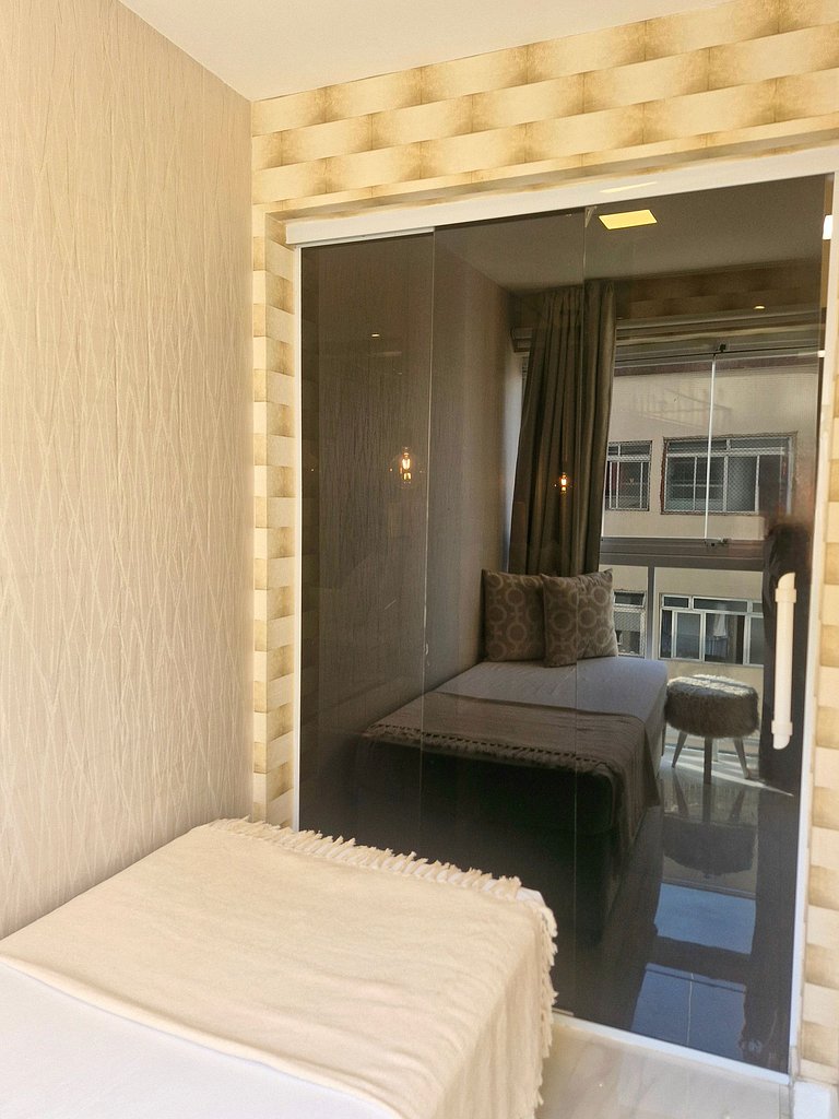 Conforto na Praia Gonzaga /Estacionamento /Piscina