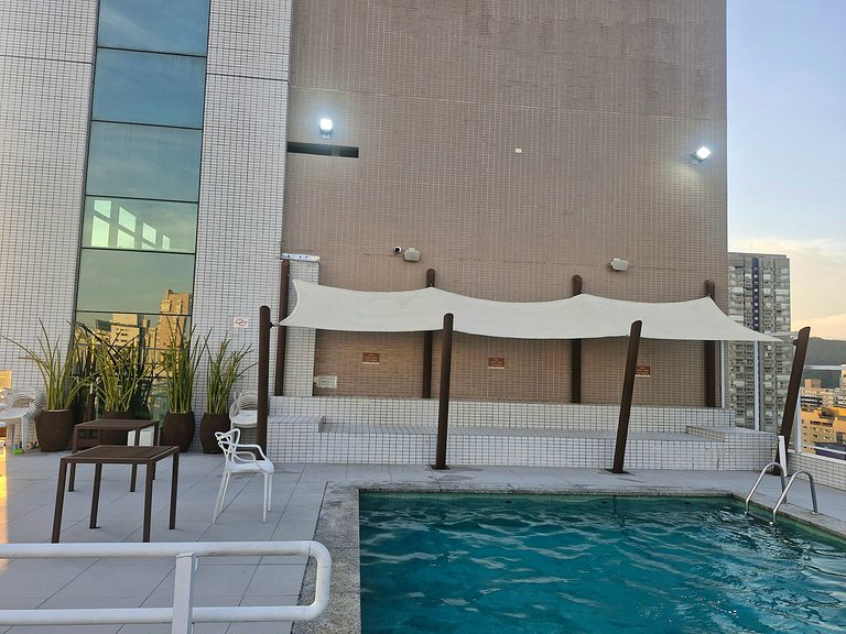 Conforto na Praia Gonzaga /Estacionamento /Piscina